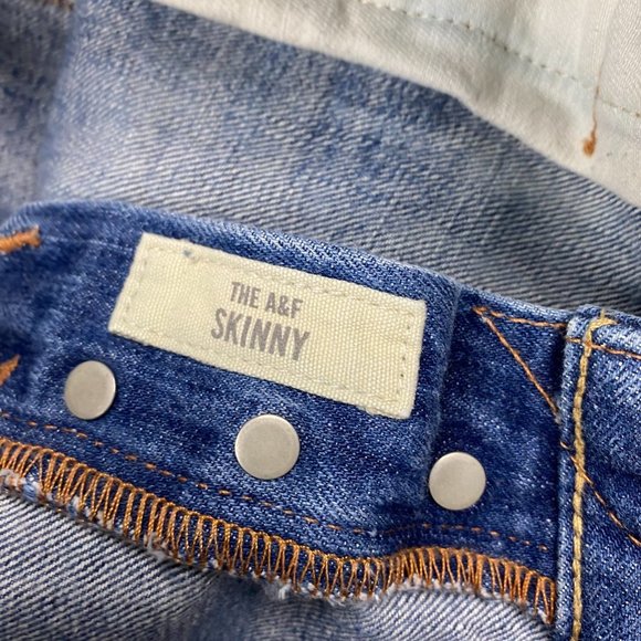 Abercrombie & Fitch The A&F Skinny Jeans Mens 32 x 34 Measures 33 x 35 Blue - Picture 8 of 14